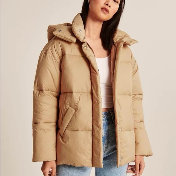 Abercrombie & Fitch puffer coat - Picture 3 of 6